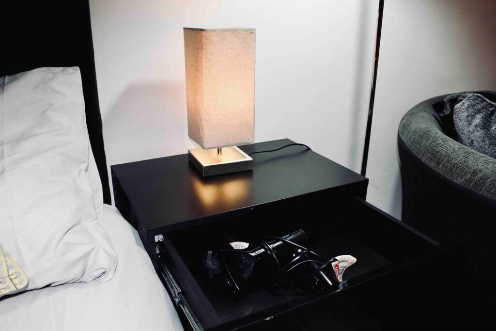 Modern City Central Studio Apt Μπέρμιγχαμ Εξωτερικό φωτογραφία